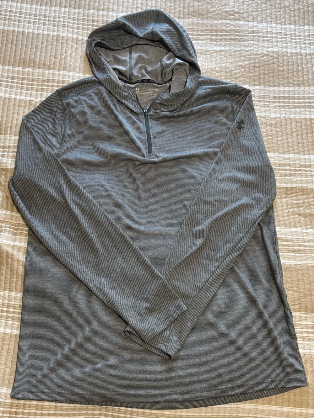 Under Armour Men's Gray Quarter-Zip Hooded Pullover XL